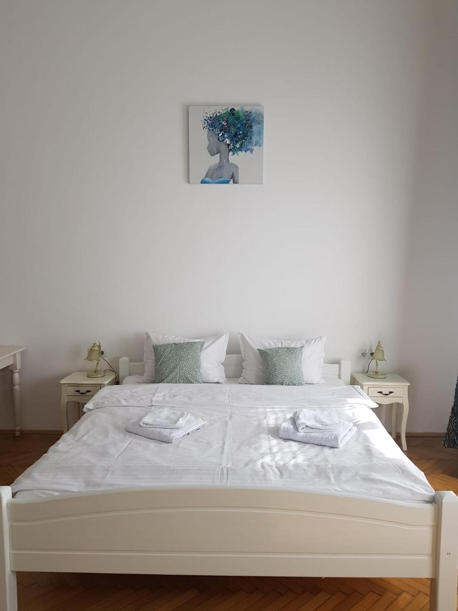 Liberte Apartments Oradea Exterior foto