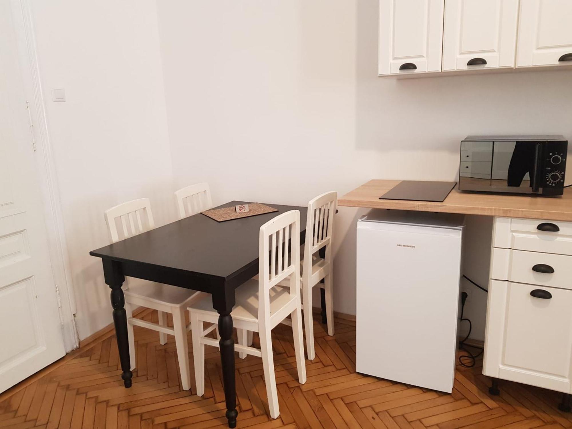 Liberte Apartments Oradea Quarto foto