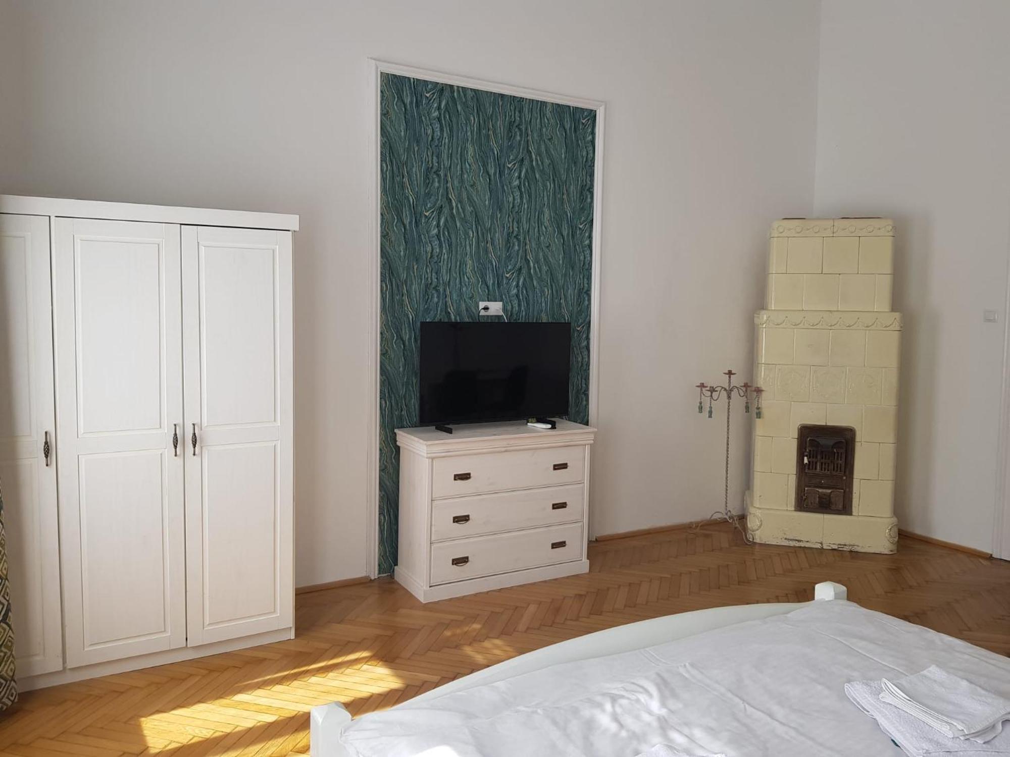Liberte Apartments Oradea Quarto foto