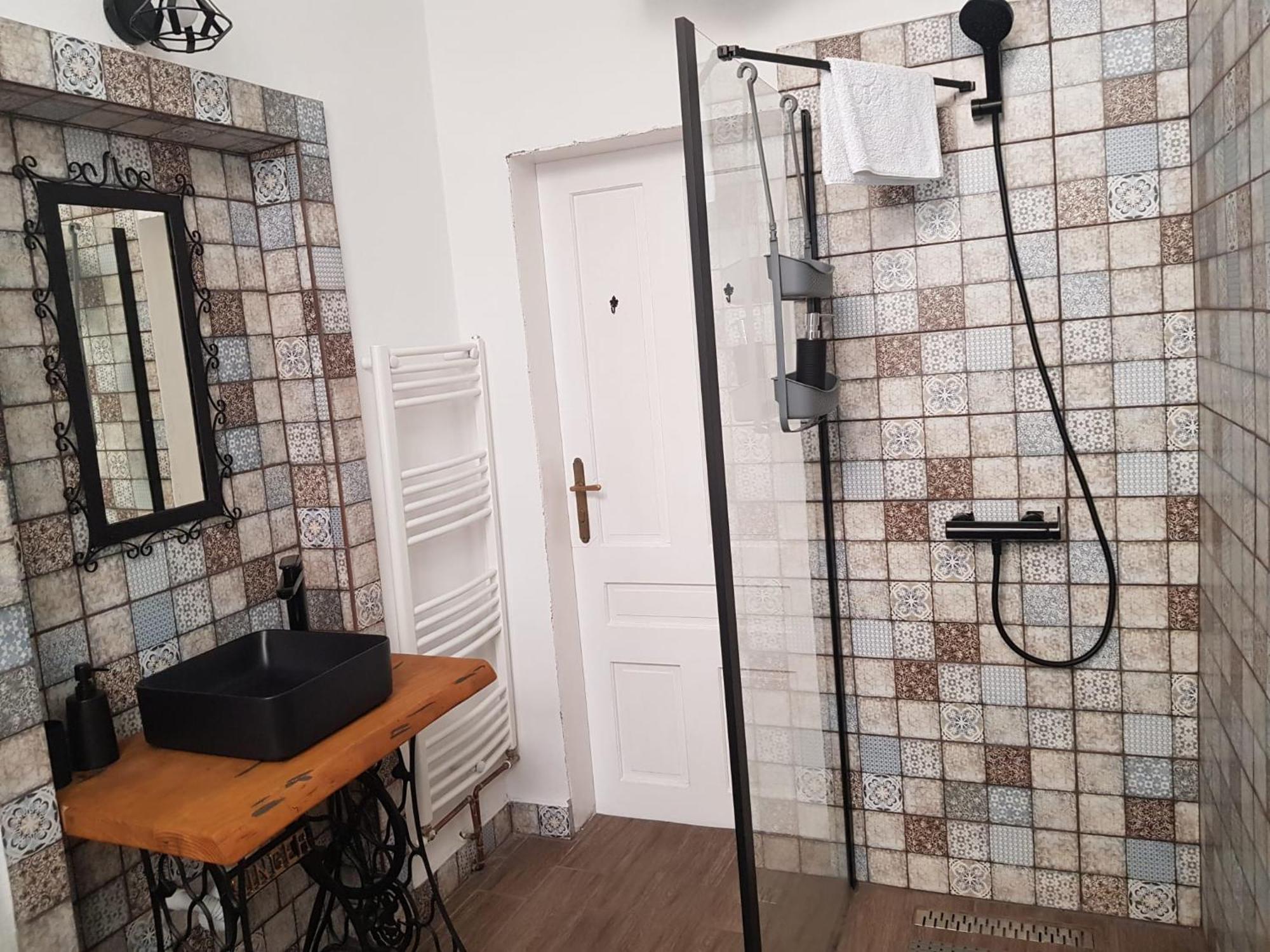Liberte Apartments Oradea Quarto foto